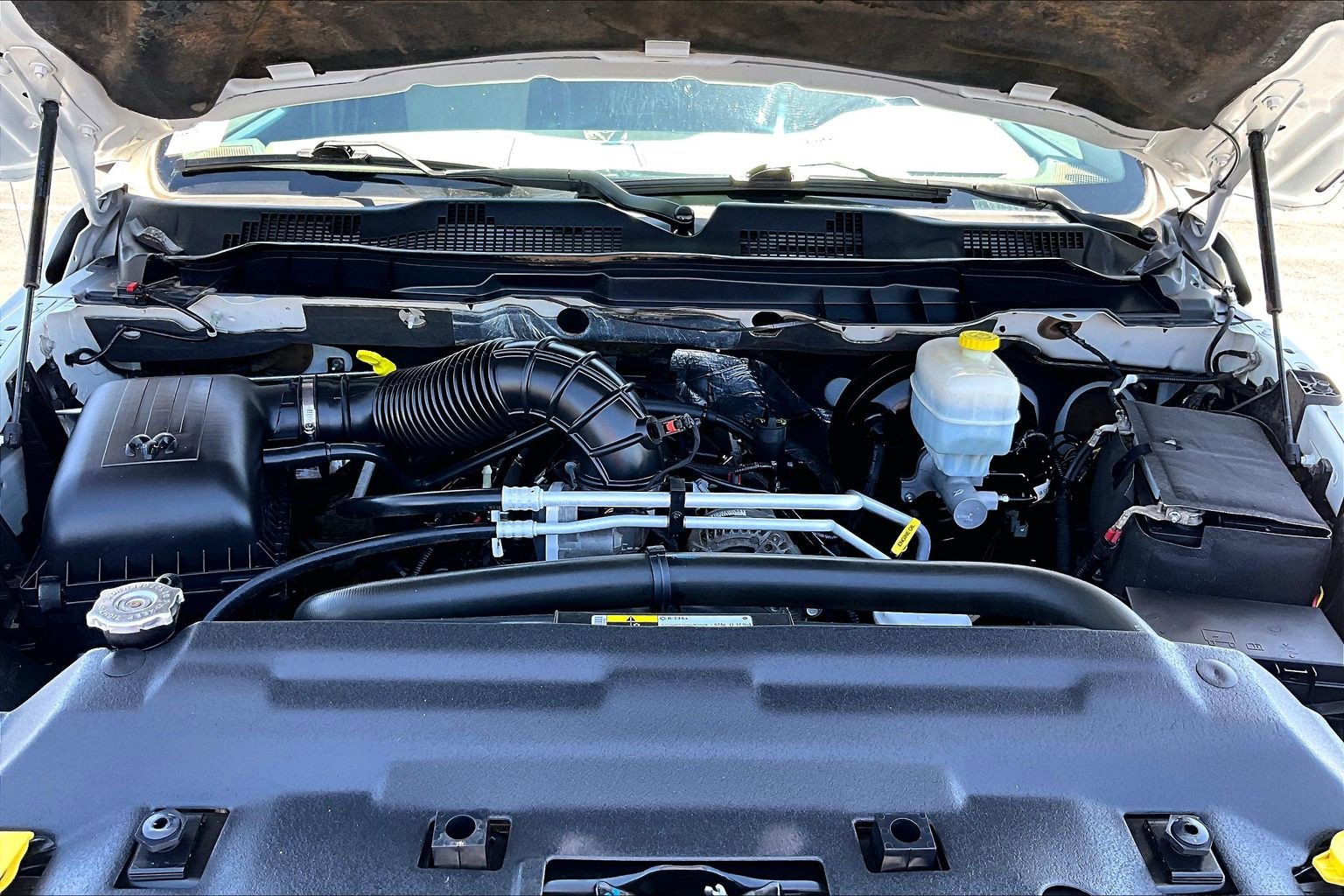 Used 2012 RAM 2500 ST w/ Protection Group AWD/4WD image 7