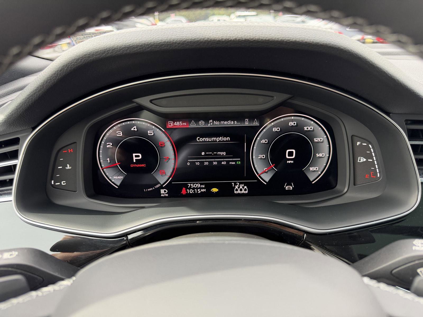 Used 2025 Audi Q8 Premium w/ Convenience Package image 20