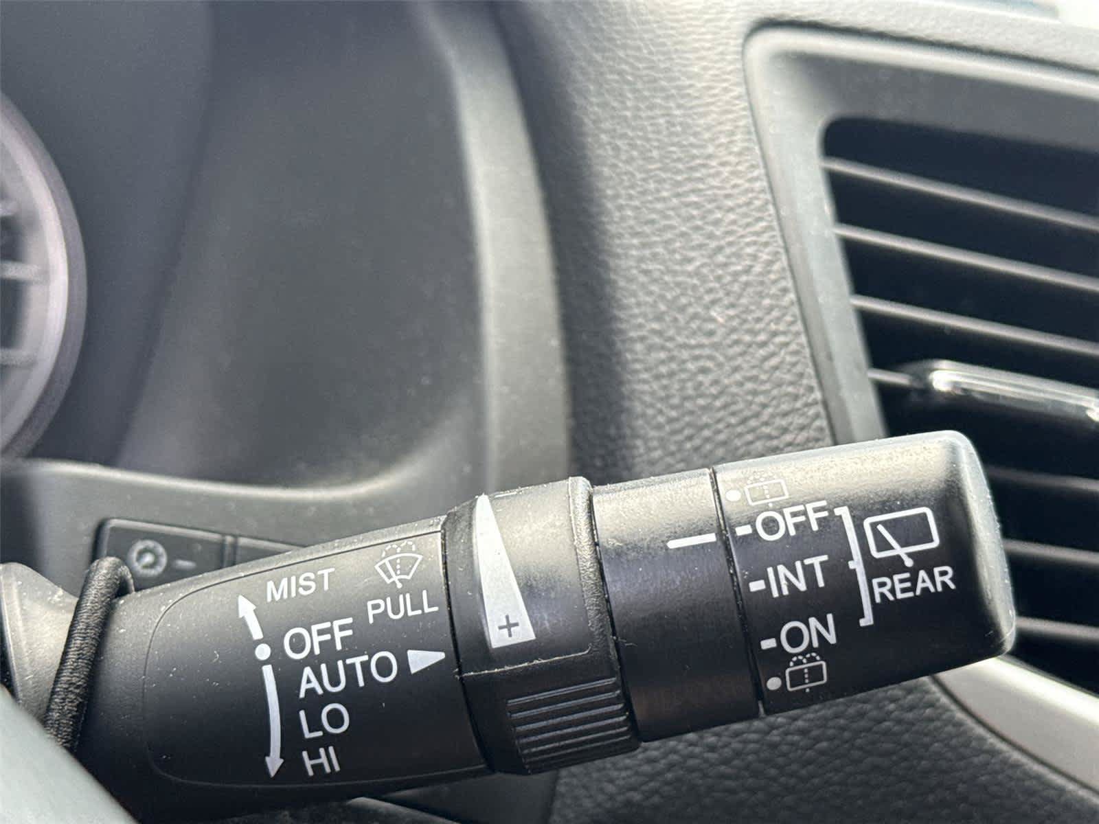 Used 2018 Honda Pilot Elite image 17