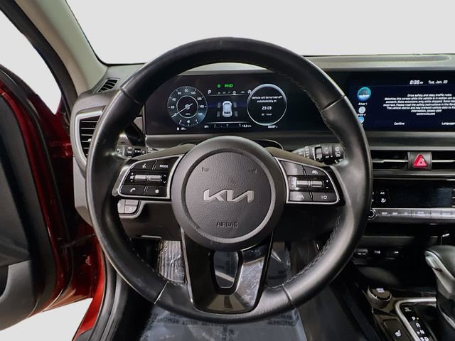 Certified 2024 Kia Seltos S image 11