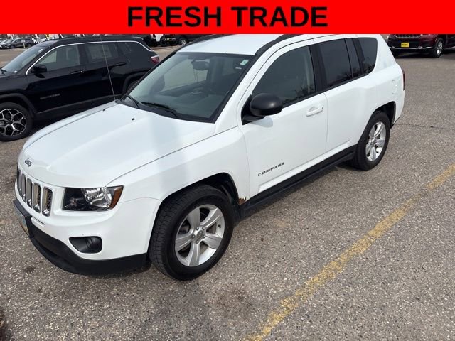 Used 2016 Jeep Compass Sport w/ Power Value Group AWD/4WD image 3