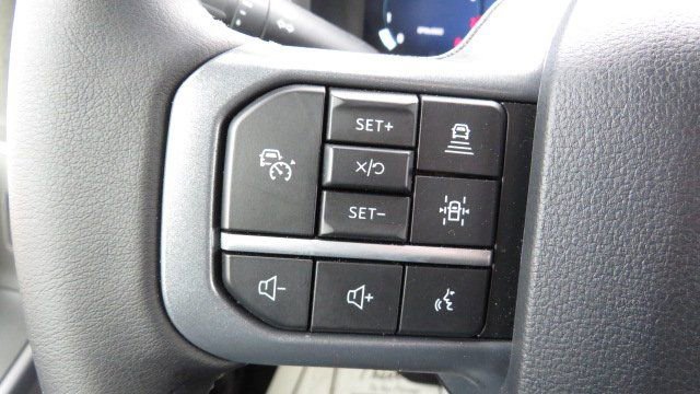 New 2025 Ford F150 XLT w/ Equipment Group 303A High image 28