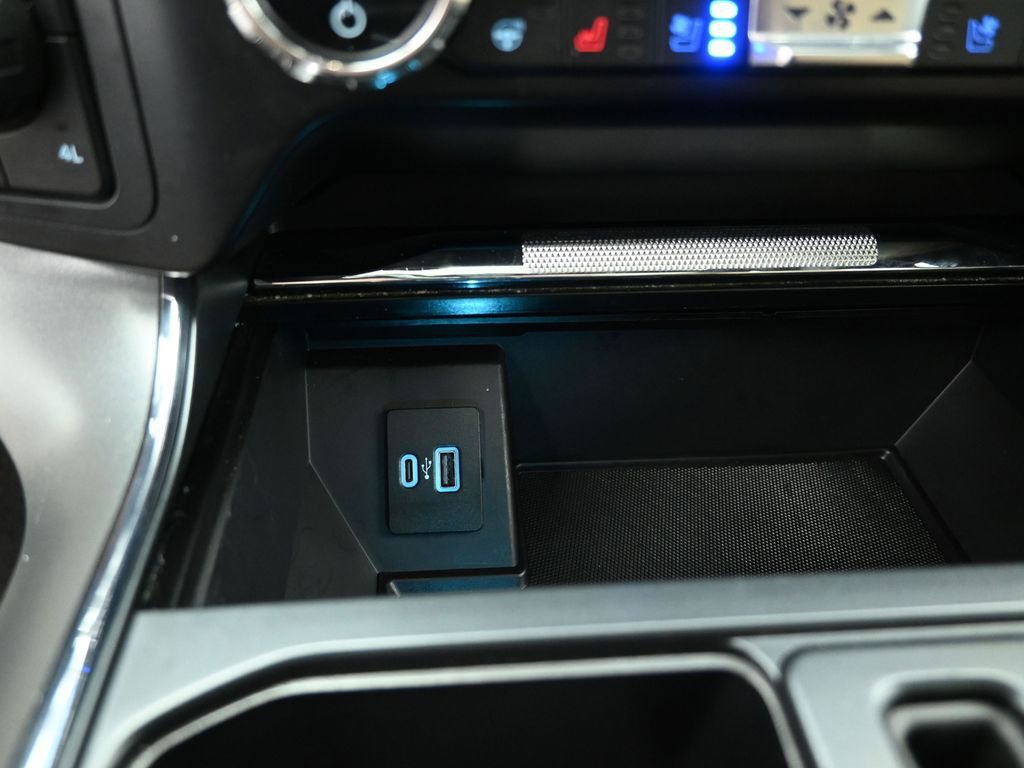 Certified 2021 Ford F150 Lariat w/ Equipment Group 502A High image 18