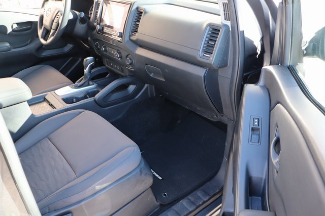 Used 2022 Nissan Frontier S w/ Technology Package image 42