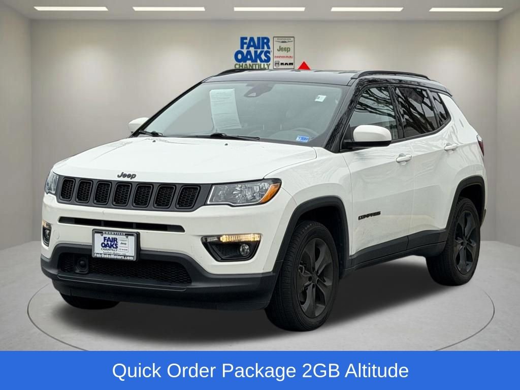 Used 2020 Jeep Compass Latitude image 3