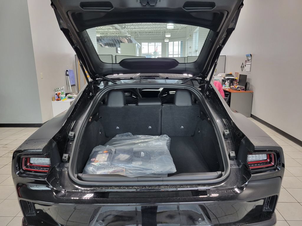 New 2026 Dodge Charger R/T w/ Performance Handling Group AWD/4WD image 8