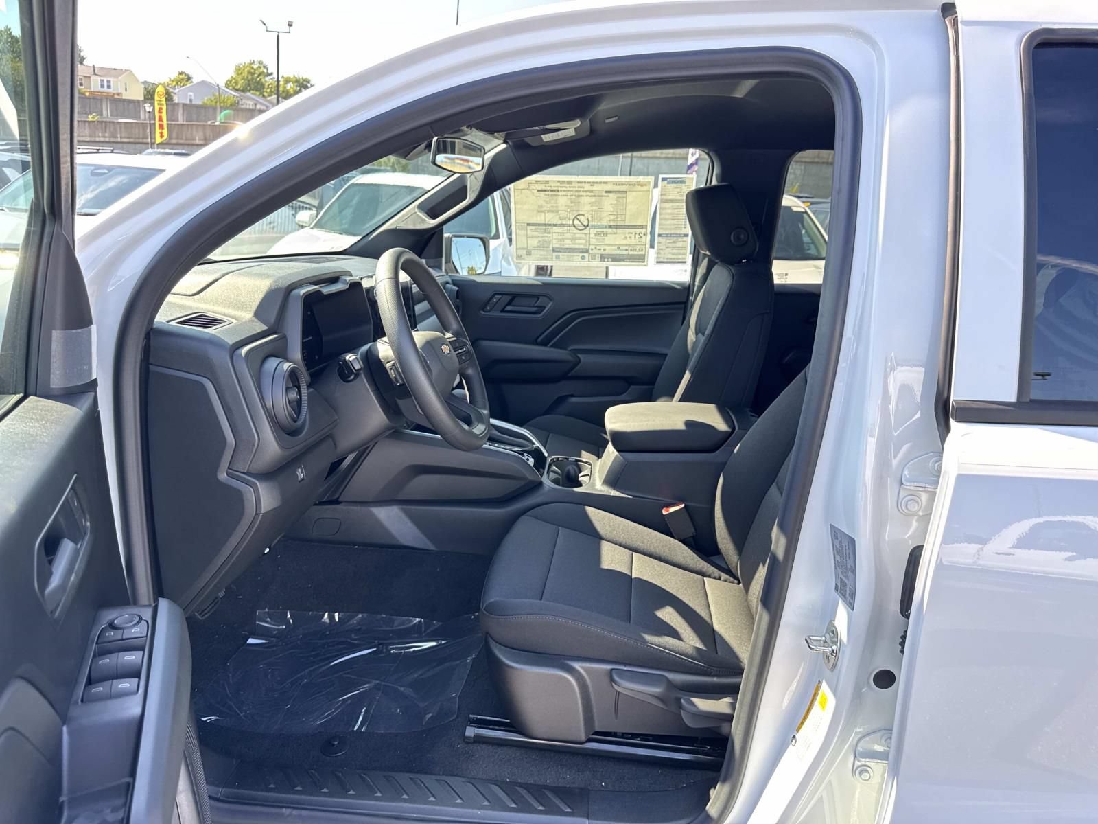 New 2026 Chevrolet Colorado W/T w/ WT Custom Package RWD image 17