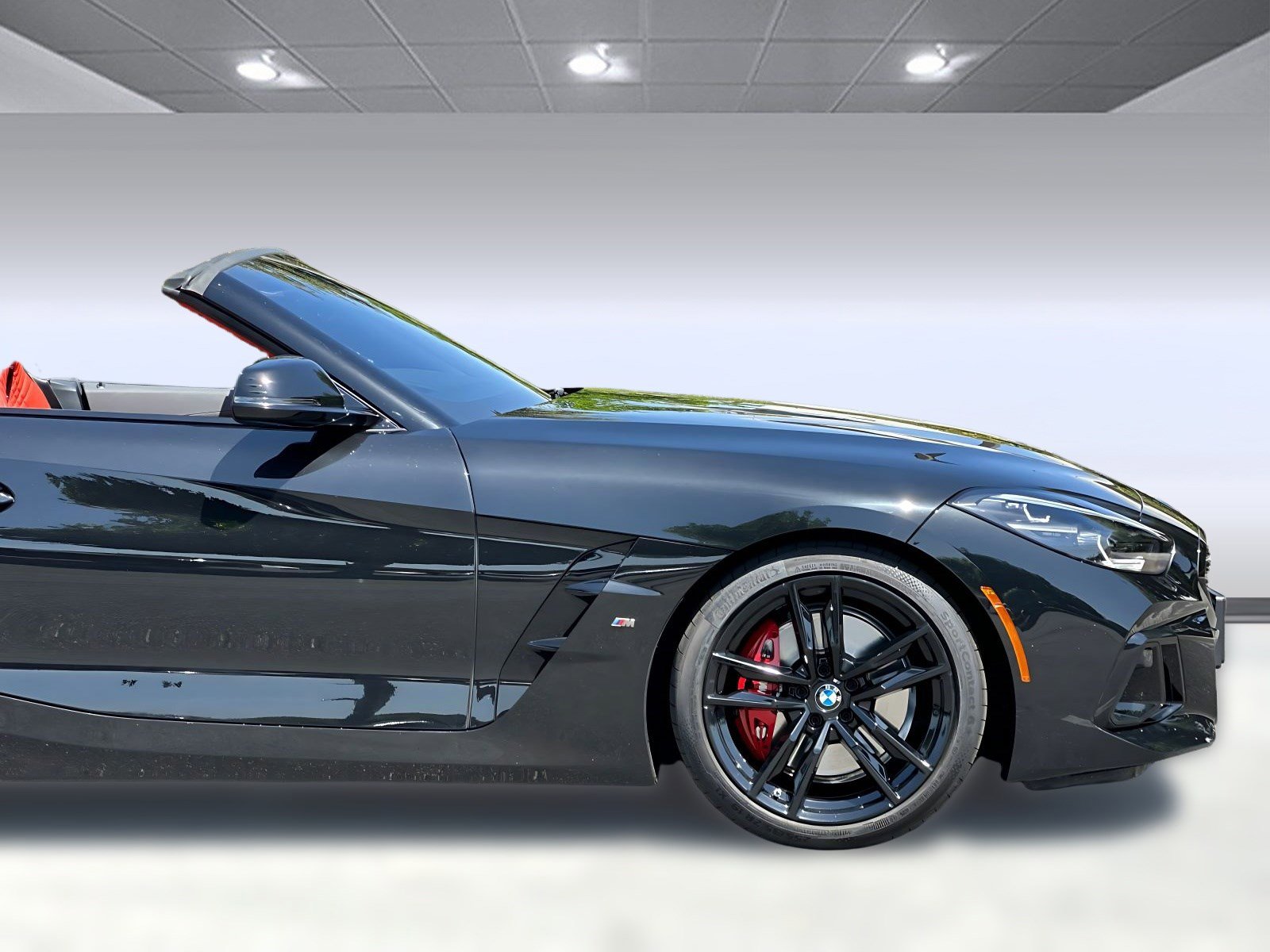 Used 2024 BMW Z4 M40i w/ Shadowloine Package RWD image 15