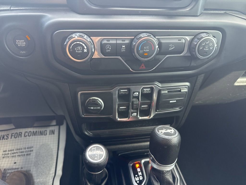 Used 2019 Jeep Wrangler Unlimited Sport S image 33