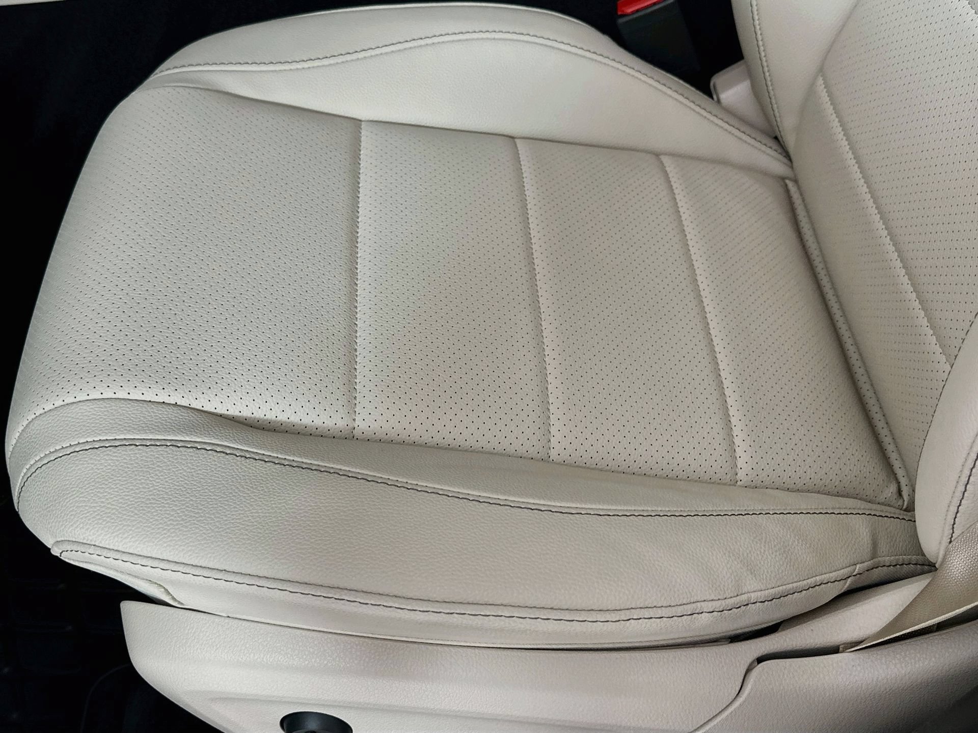 Used 2026 Mercedes-Benz GLE 450e 4MATIC image 21