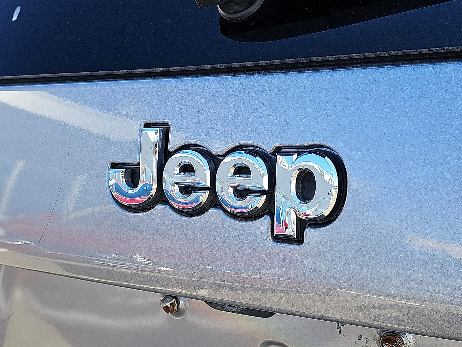 Used 2019 Jeep Cherokee Latitude w/ Popular Appearance Group image 28