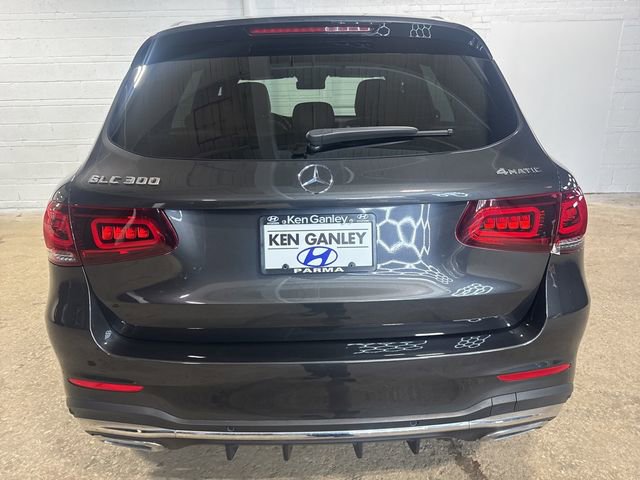 Used 2022 Mercedes-Benz GLC 300 4MATIC image 4
