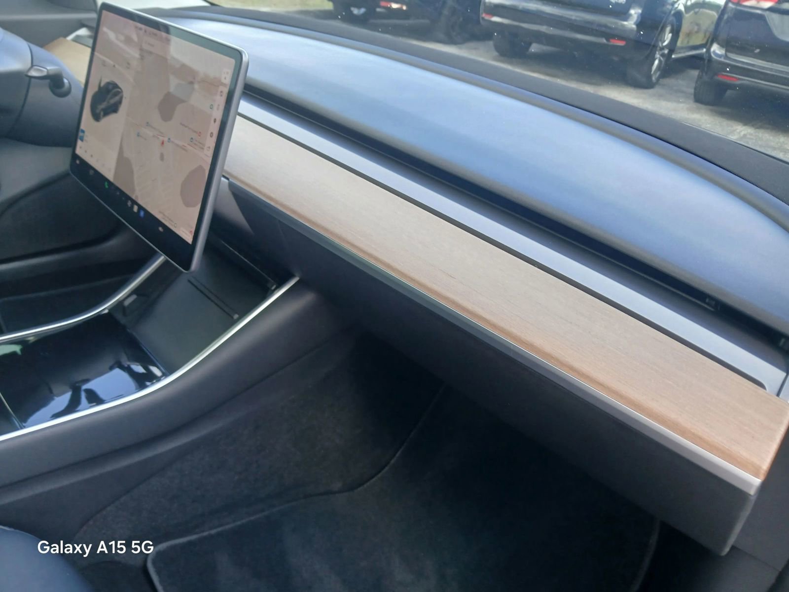 Used 2018 Tesla Model 3 Long Range AWD/4WD image 18