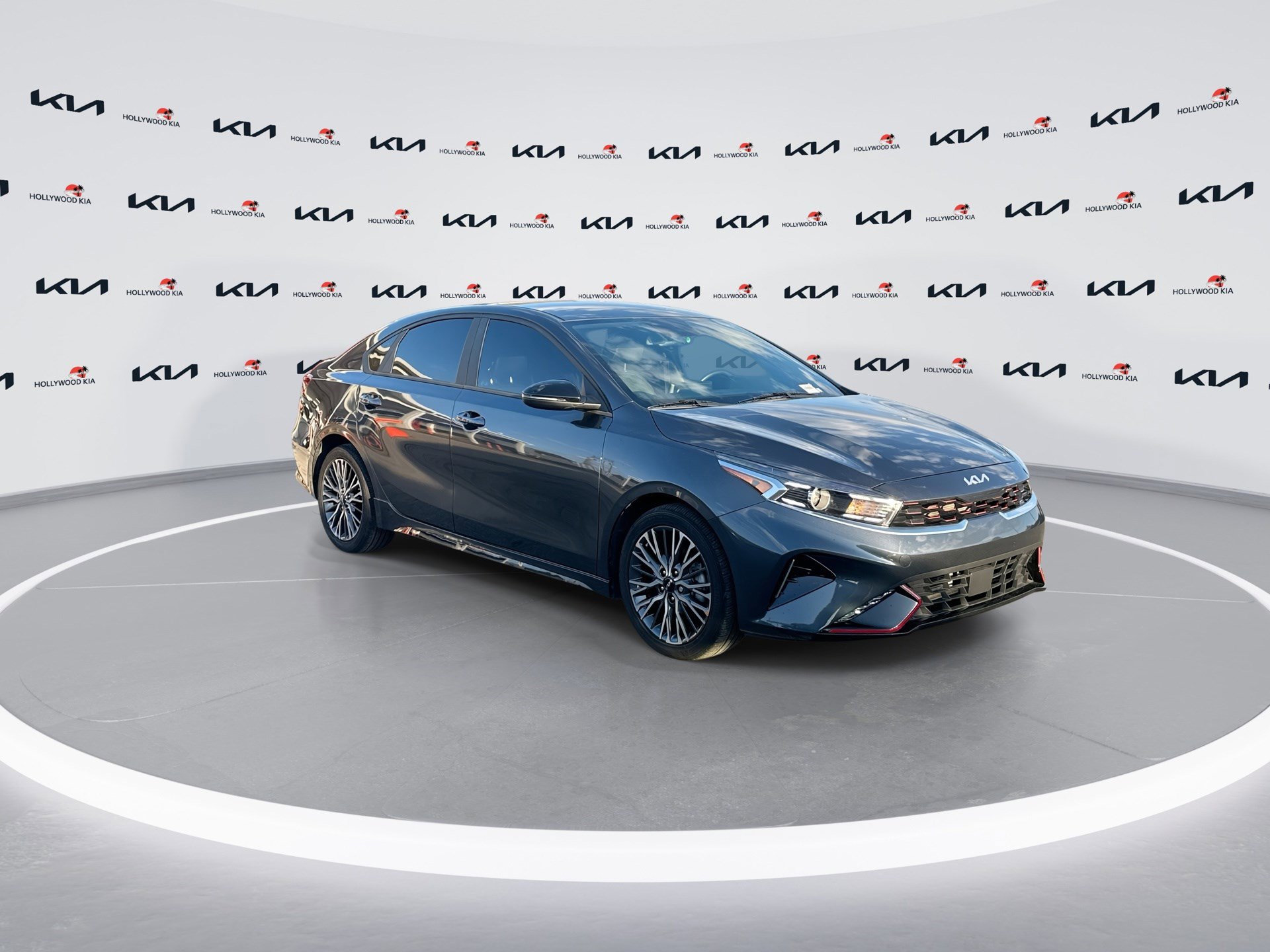 Certified 2024 Kia Forte GT-Line image 2