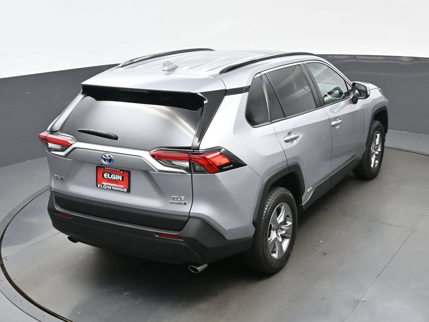 Used 2022 Toyota RAV4 XLE w/ Convenience Package AWD/4WD image 41