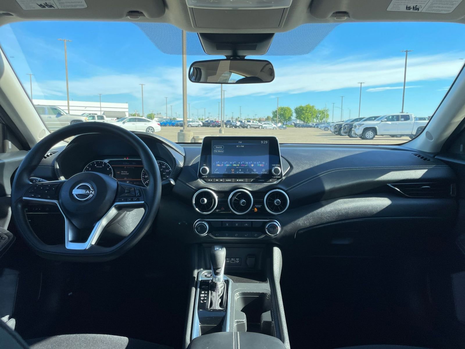 Used 2025 Nissan Sentra SV image 32