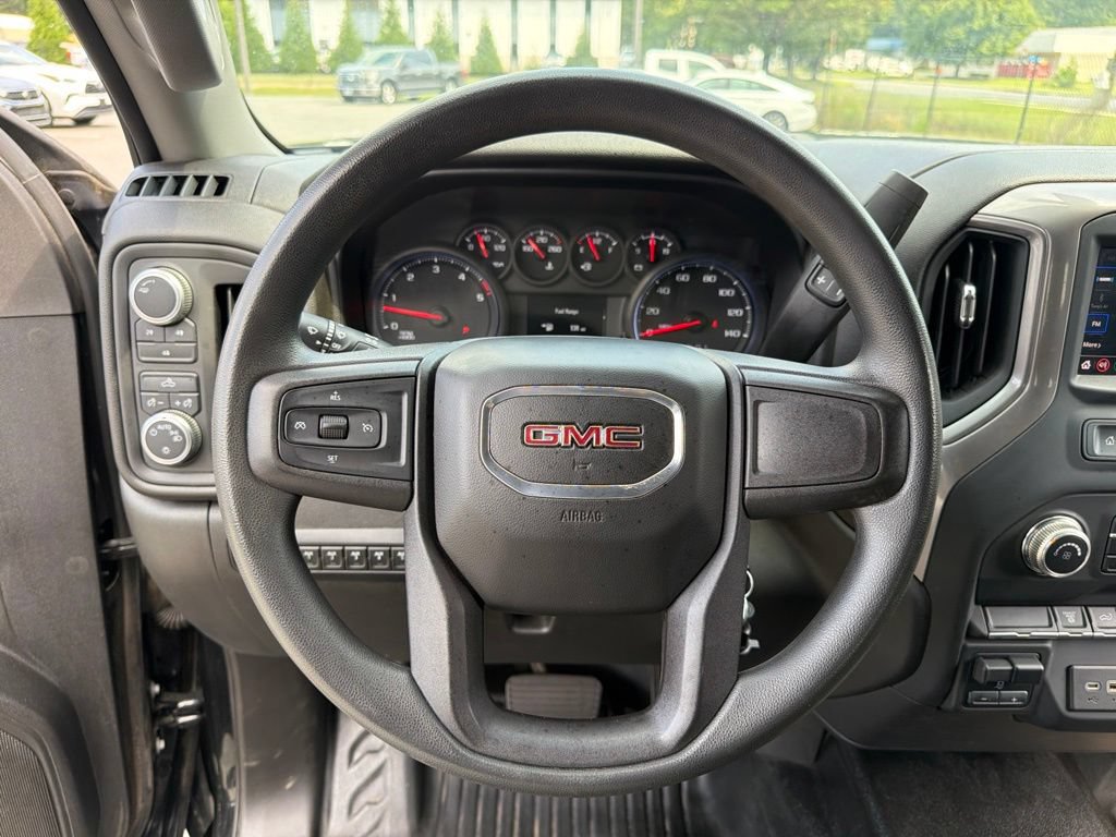 Used 2021 GMC Sierra 3500 4x4 Crew Cab w/ Convenience Package image 14