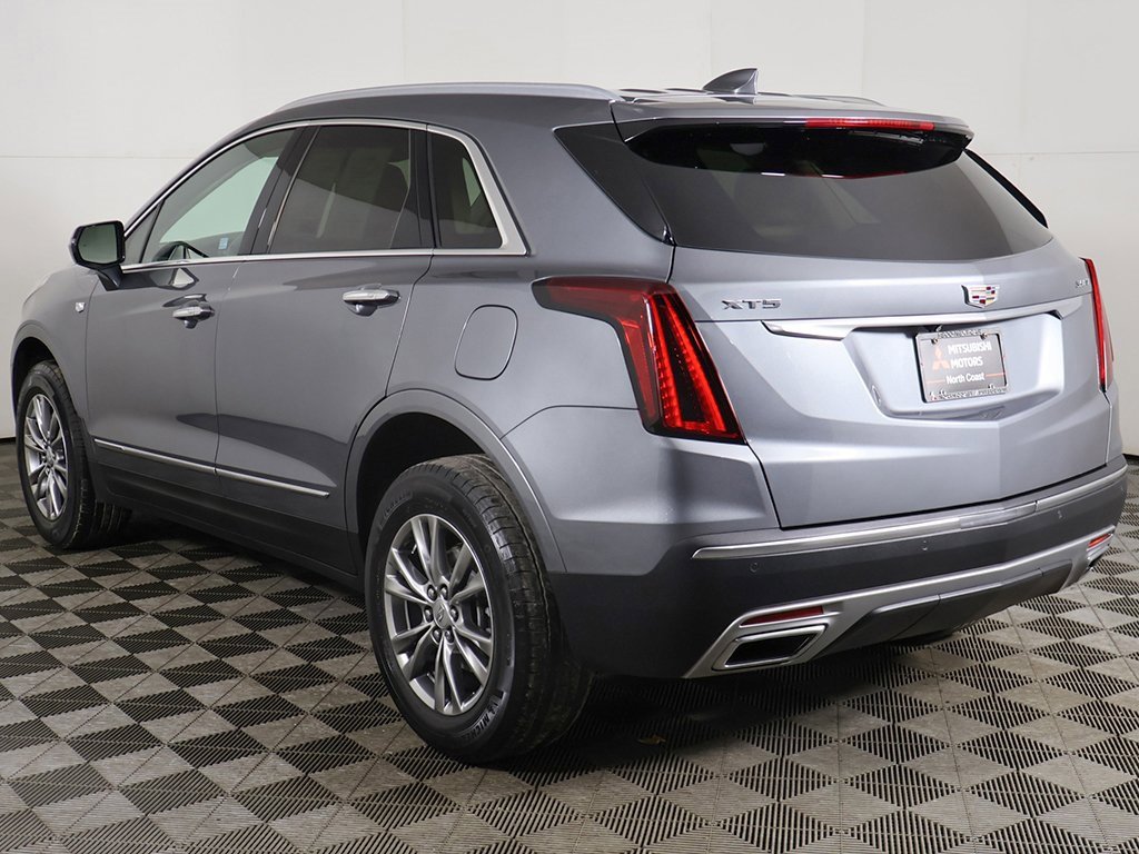 Used 2022 Cadillac XT5 Premium Luxury image 11
