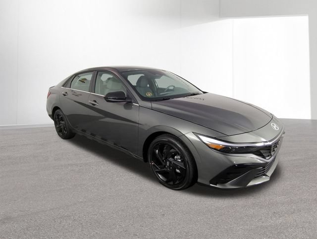 New 2026 Hyundai Elantra SEL Sport Premium FWD image 11