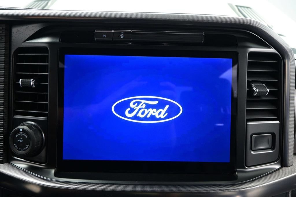 Used 2025 Ford F150 Platinum w/ Equipment Group 702A High AWD/4WD image 31