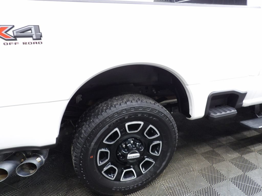 Used 2026 Ford F250 Platinum AWD/4WD image 40