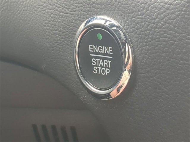 Used 2020 Ford Edge ST image 16