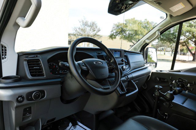 Used 2024 Ford Transit 250 Low Roof image 2