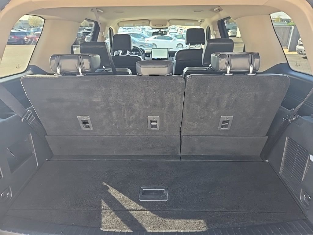 Used 2022 Ford Expedition XLT image 29