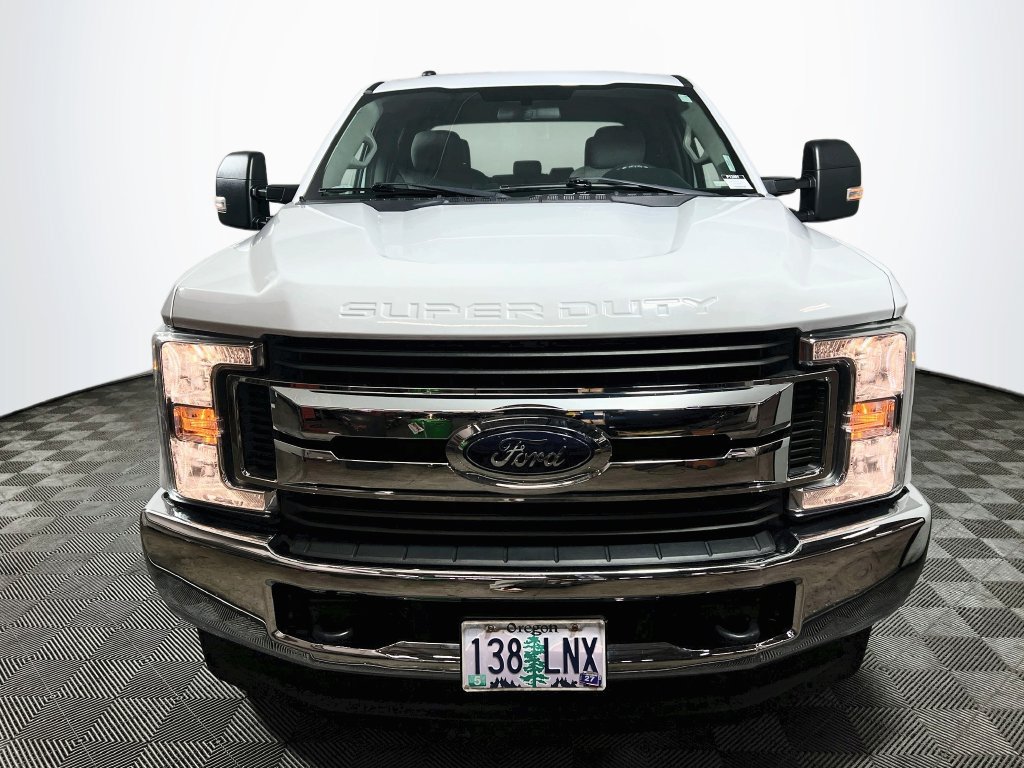 Used 2018 Ford F250 XLT AWD/4WD image 2