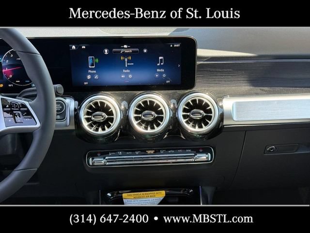 New 2026 Mercedes-Benz GLB 250 4MATIC image 10