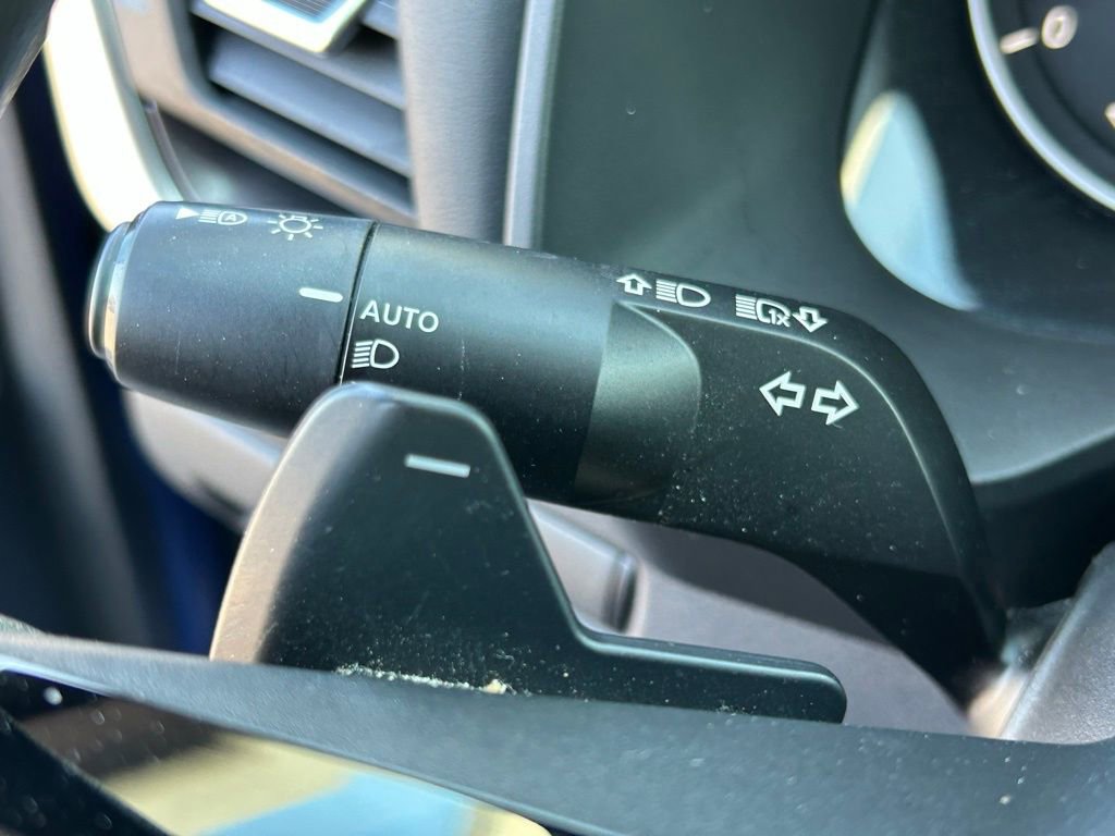 Used 2023 Nissan Rogue SV AWD/4WD image 30