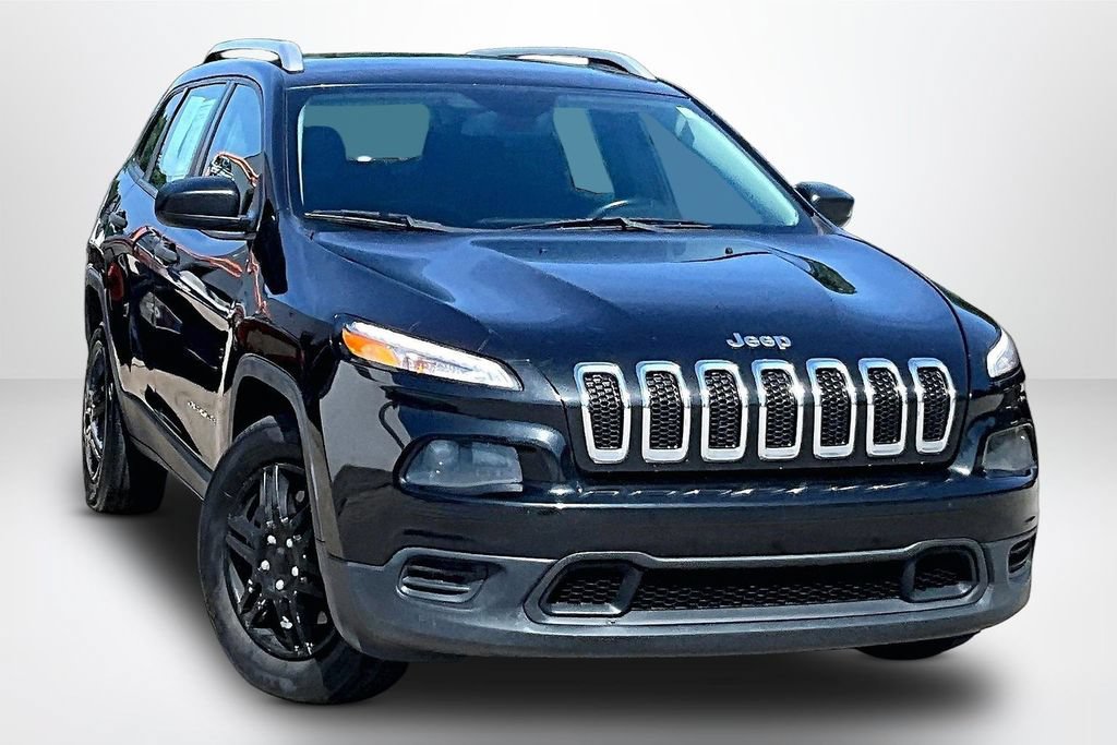 Used 2016 Jeep Cherokee Sport w/ Cold Weather Group FWD image 3