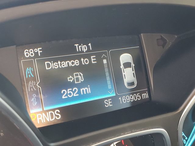 Used 2016 Ford Escape SE w/ Equipment Group 201A FWD image 14