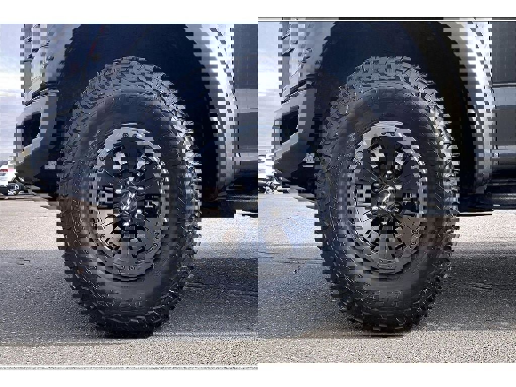 Used 2019 Ford F150 Raptor w/ Equipment Group 802A Luxury image 10