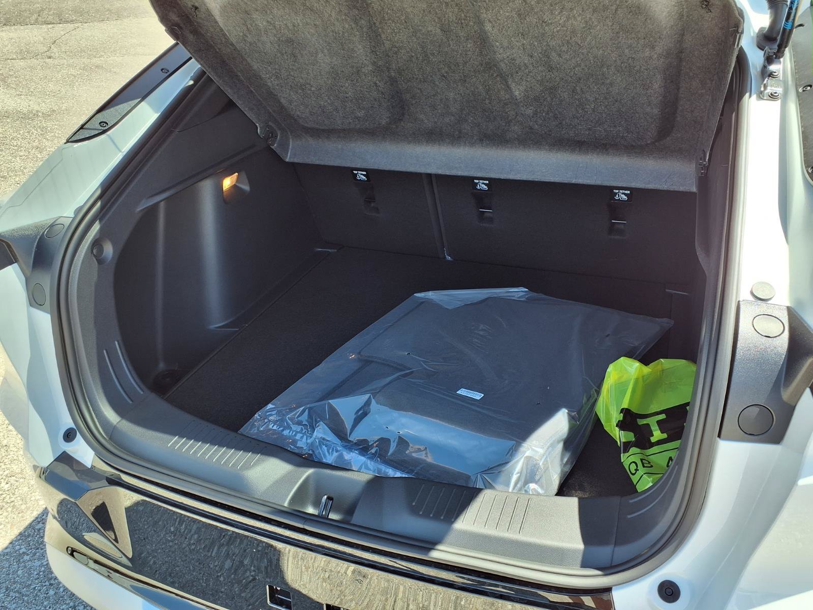 New 2026 Buick Envista Sport Touring w/ Convenience I Package FWD image 17