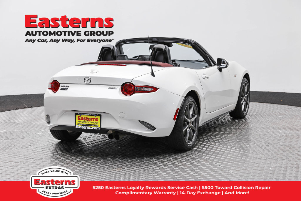Used 2018 MAZDA MX-5 Miata Grand Touring RWD image 6