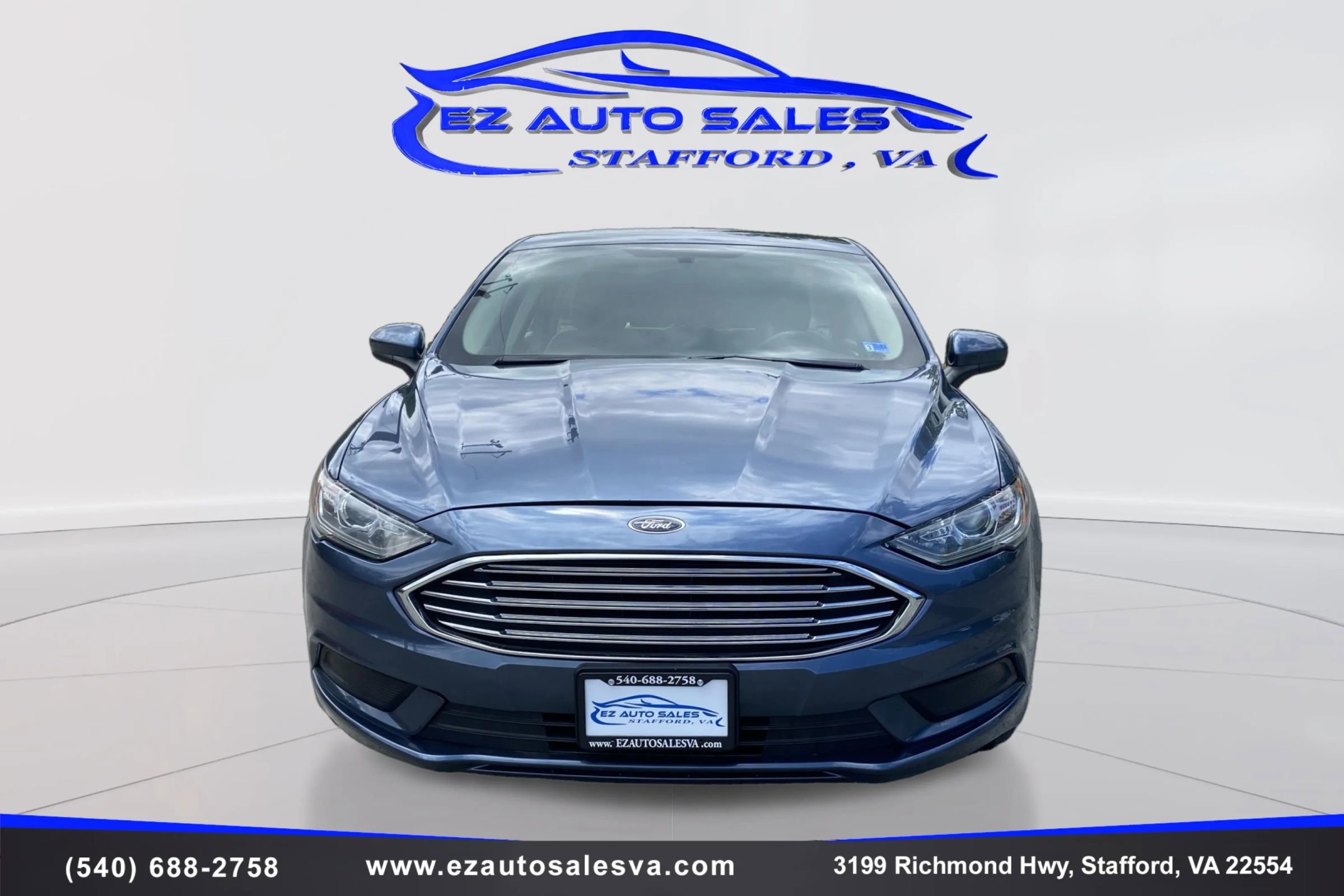 Used 2018 Ford Fusion SE FWD image 2