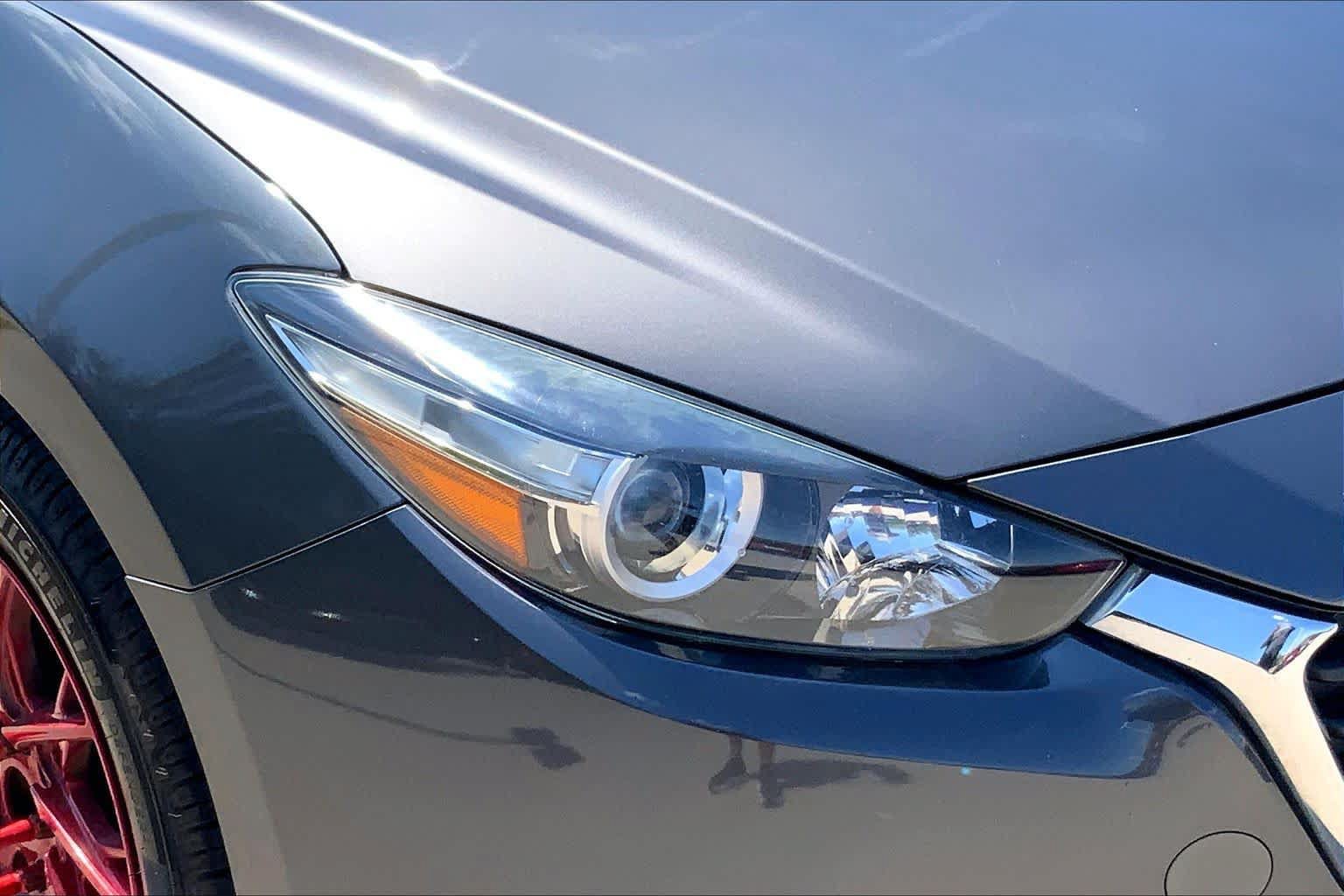 Used 2017 MAZDA MAZDA3 Sport w/ Preferred Equipment Package FWD image 26