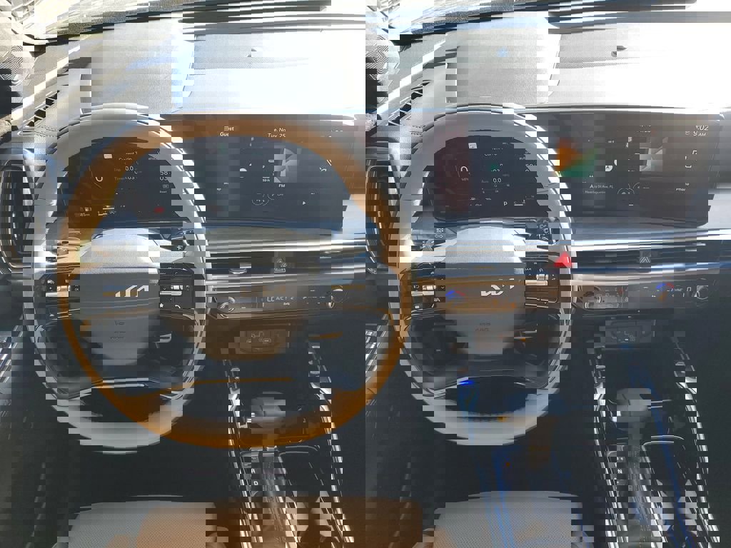 New 2026 Kia Sorento SX Prestige w/ Olive Brown Leather Package image 19