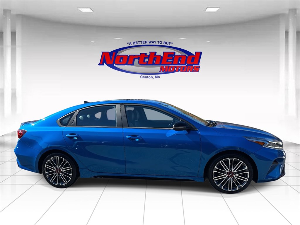 Used 2022 Kia Forte GT w/ GT2 Package image 2