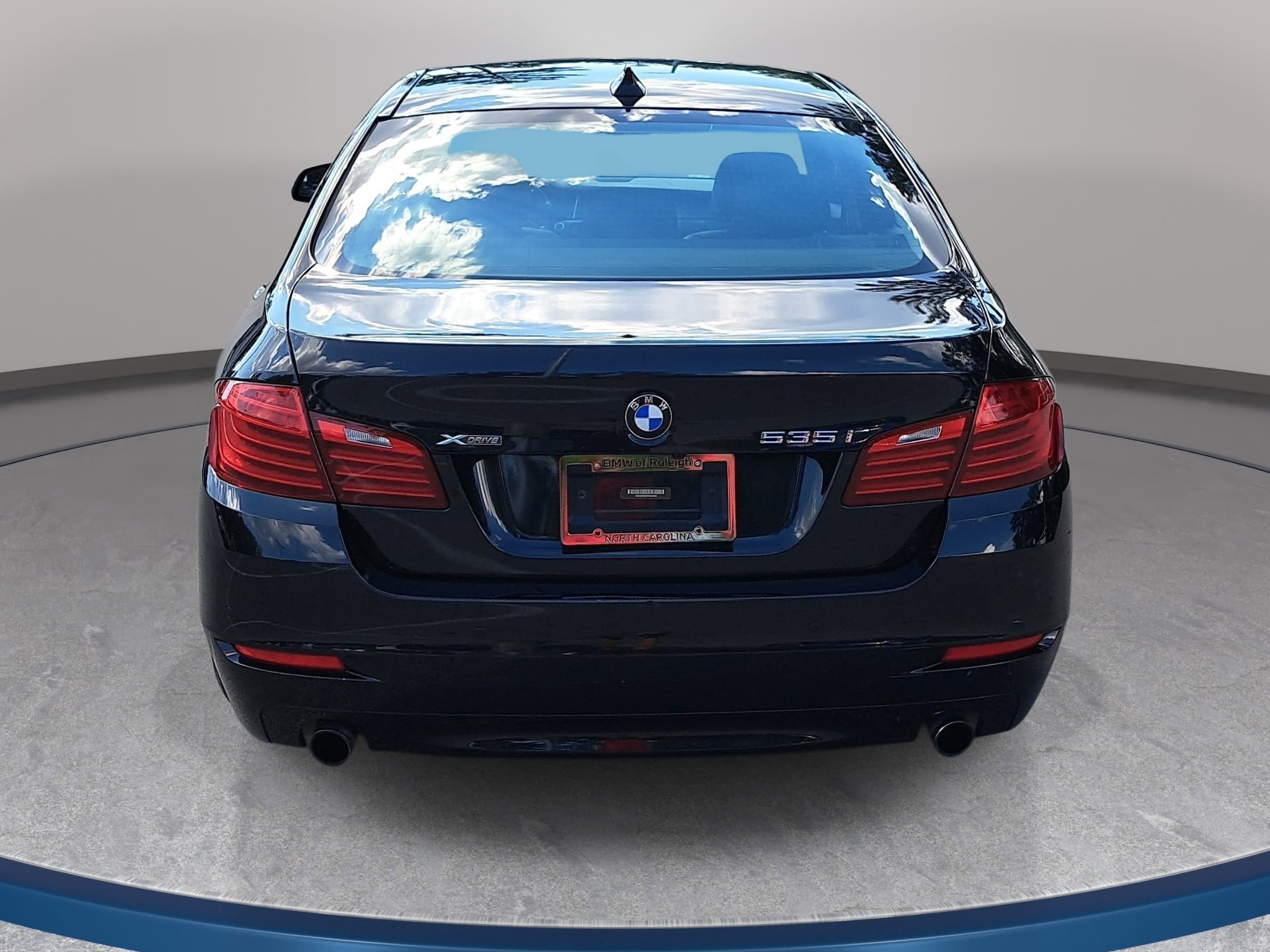 Used 2015 BMW 535i xDrive Sedan AWD/4WD image 6