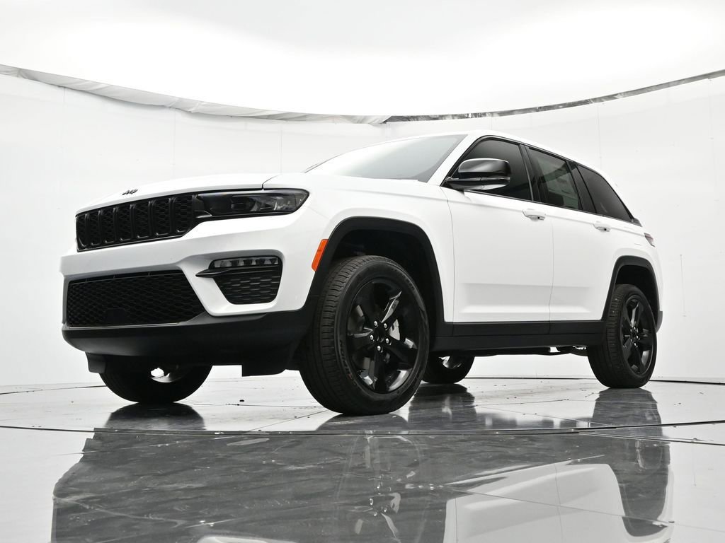 New 2025 Jeep Grand Cherokee Limited w/ Black Appearance Package image 47