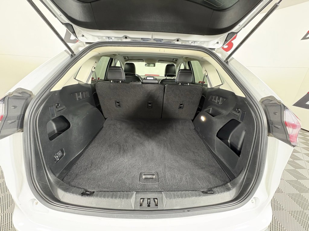 Used 2022 Ford Edge SEL image 47