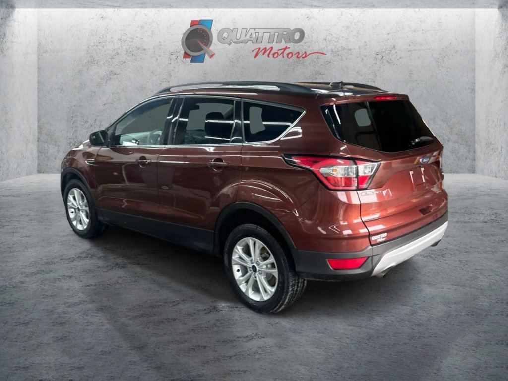 Used 2018 Ford Escape SE AWD/4WD image 3