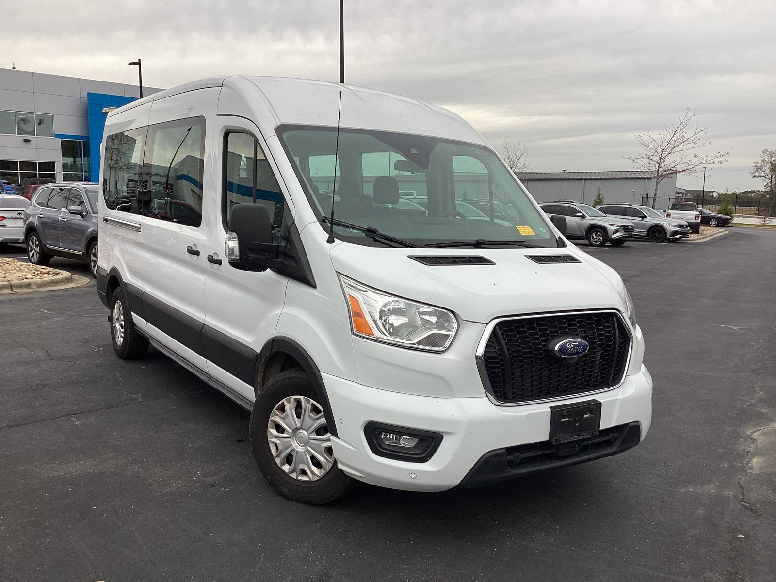 Used 2022 Ford Transit 350 XLT image 7
