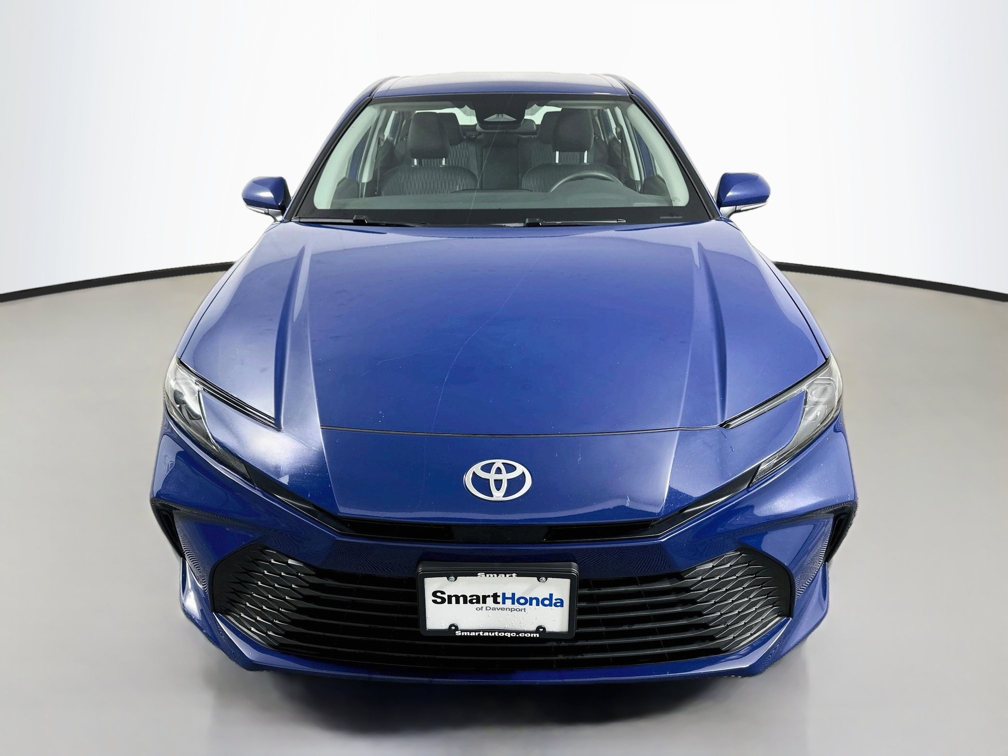 Used 2025 Toyota Camry LE FWD image 2
