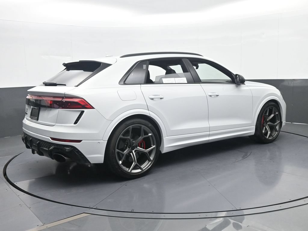 Used 2026 Audi RS Q8 performance AWD/4WD image 6