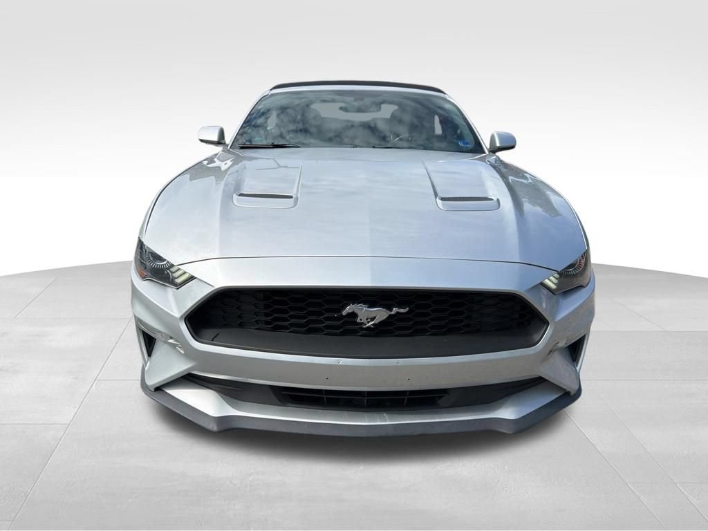 Used 2018 Ford Mustang Premium RWD image 10