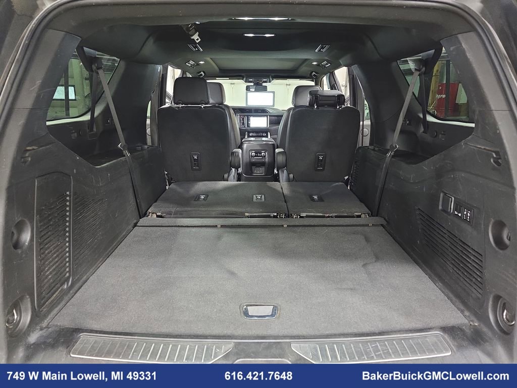Used 2022 GMC Yukon XL Denali image 14