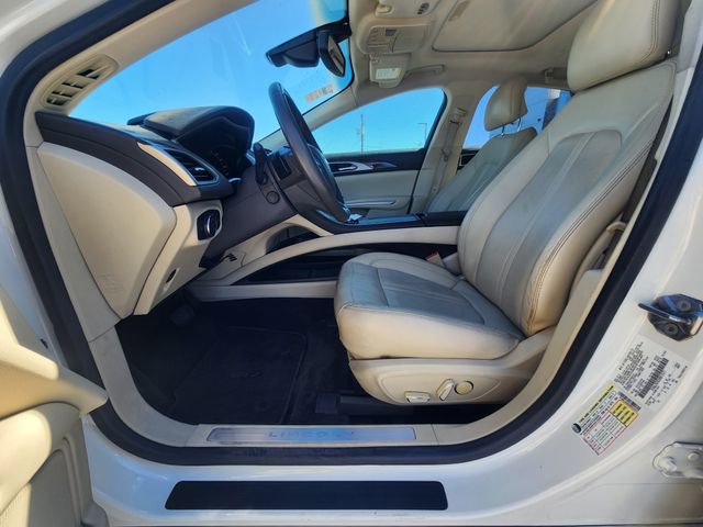 Used 2013 Lincoln MKZ Reserve image 9